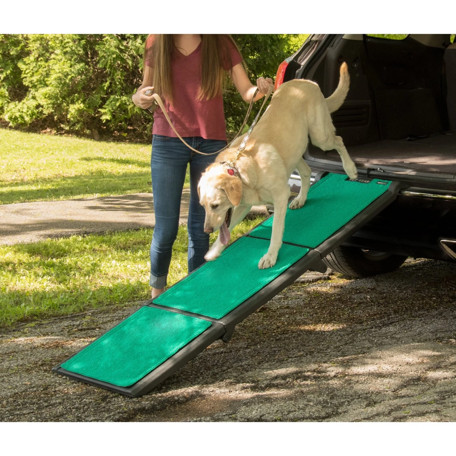 Pet Gear Tri-Fold Dog Car Ramp With Supertrax 3 Pet Gear Tri-Fold Dog Car Ramp With Supertrax