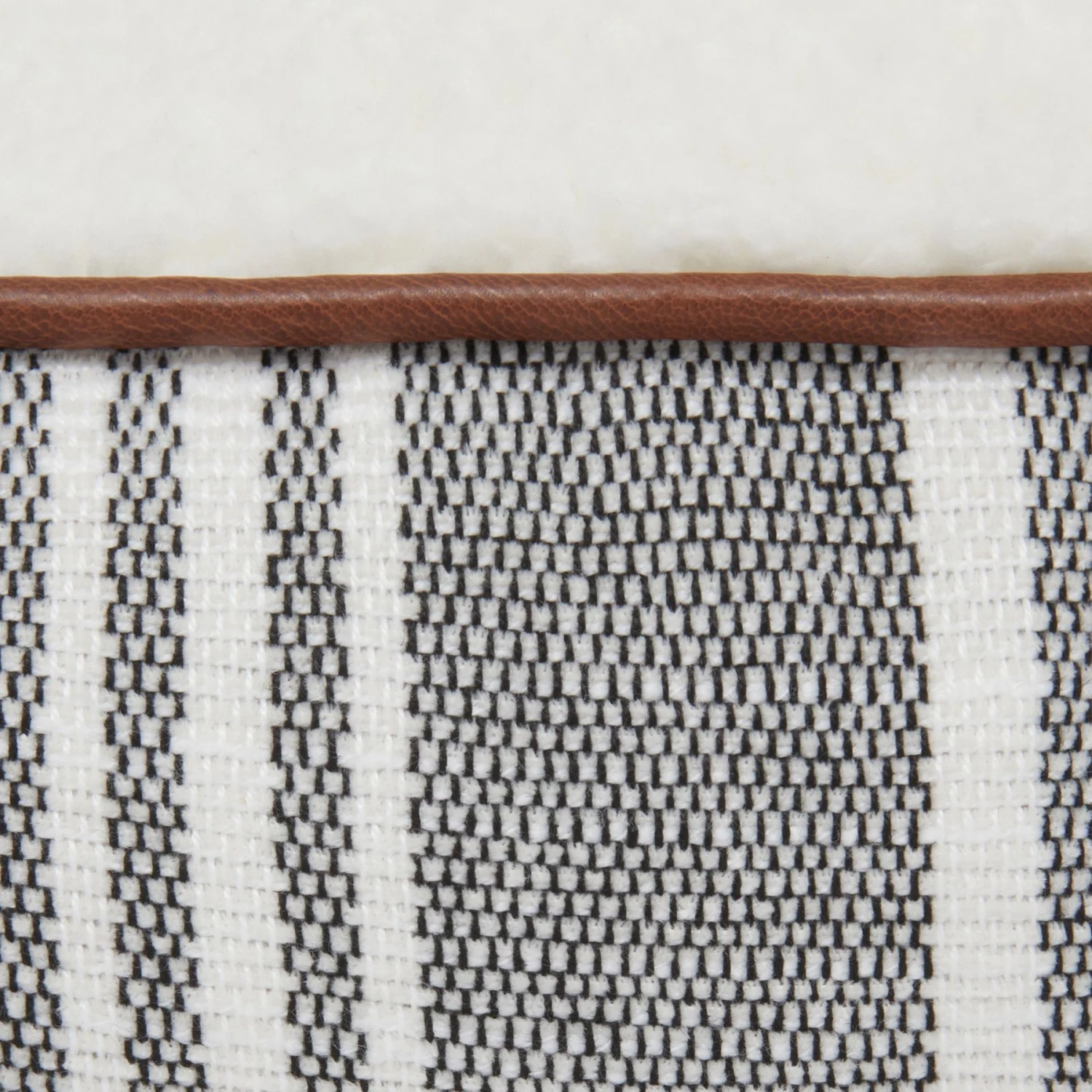 Frisco Farmhouse Rectangular Bolster Dog Bed W/ Removable Cover 6 Frisco Farmhouse Rectangular Bolster Dog Bed W/ Removable Cover - Image 4