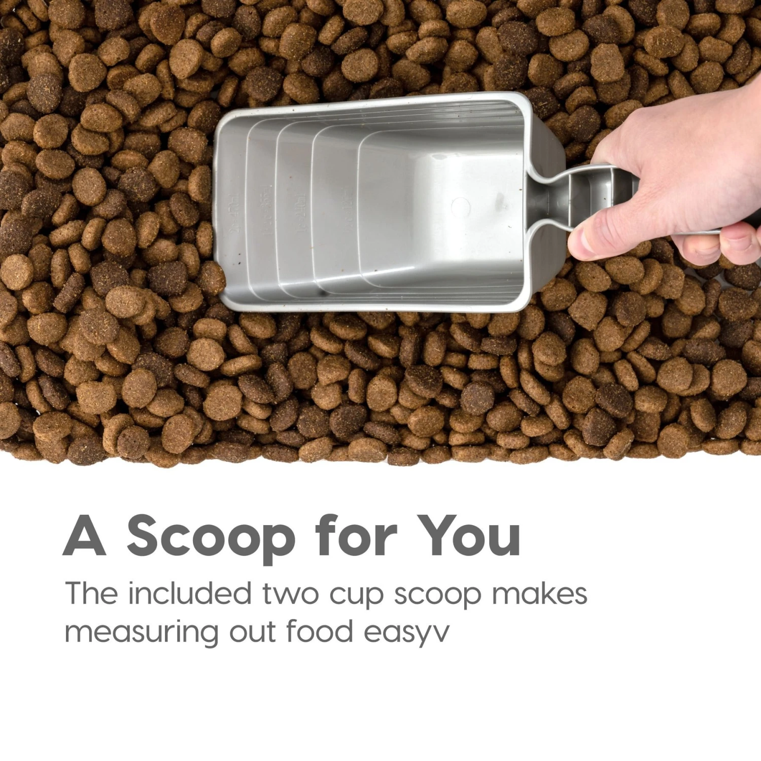 IRIS Airtight Cat, Dog & Bird Food Storage Container With Attachable Casters 9 IRIS Airtight Cat, Dog & Bird Food Storage Container With Attachable Casters - Image 7