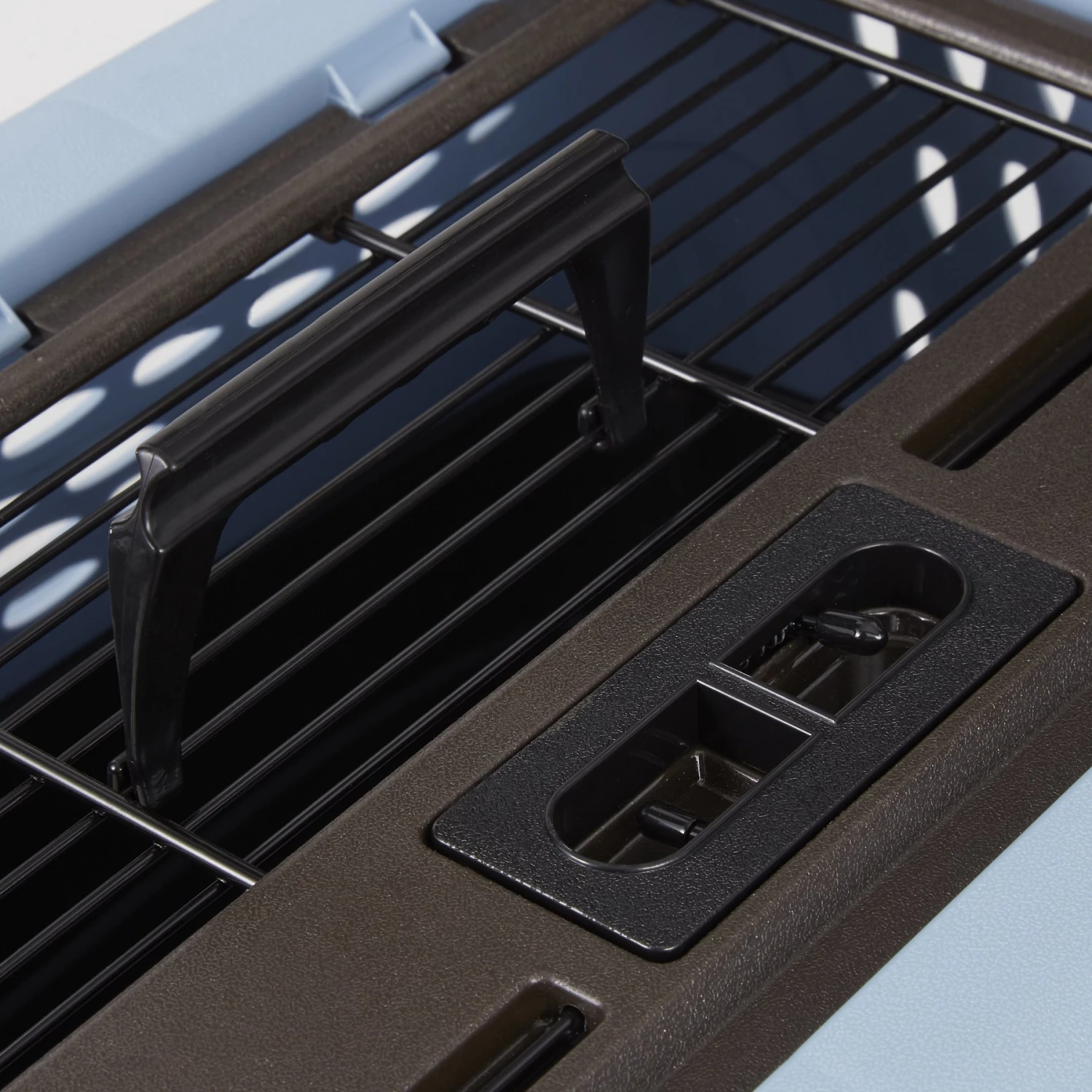 Petmate Two Door Top Load Dog & Cat Kennel 10 Petmate Two Door Top Load Dog & Cat Kennel - Image 8