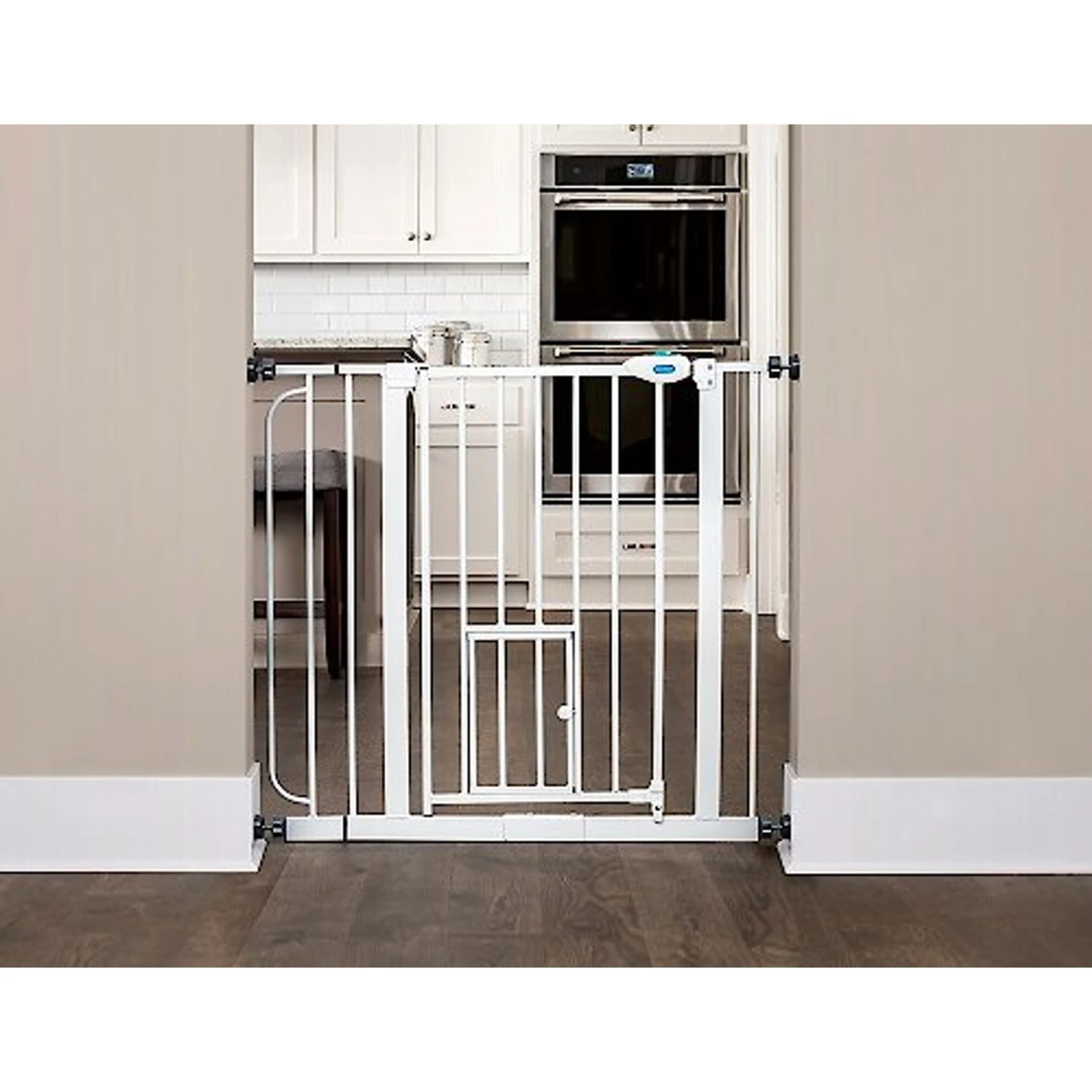 Carlson Pet Products Extra Wide Walk-Thru Dog Gate With Pet Door 4 Carlson Pet Products Extra Wide Walk-Thru Dog Gate With Pet Door - Image 2