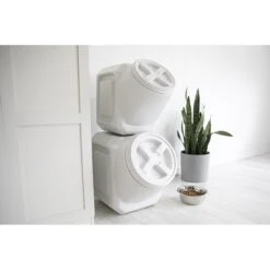 Gamma2 Vittles Vault Stackable Pet Food Storage -Dog Supplies Shop 73481 PT3. AC SS1800 V1445890029
