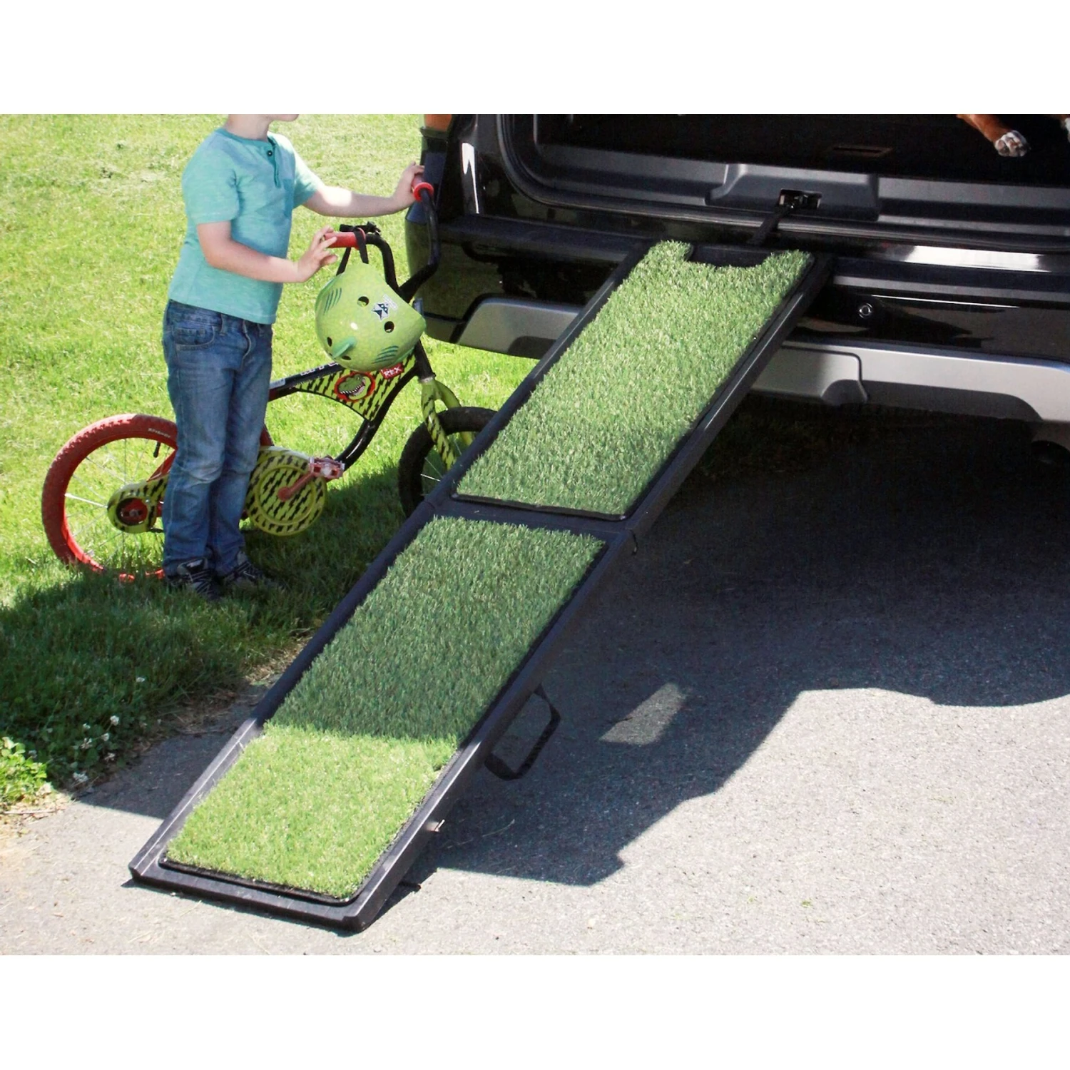 Gen7Pets Natural-Step Foldable Dog Car Ramp 7 Gen7Pets Natural-Step Foldable Dog Car Ramp - Image 5