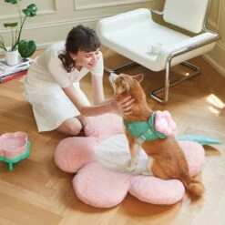 VETRESKA Flora Bolster Cat & Dog Bed 18 VETRESKA Flora Bolster Cat & Dog Bed -Dog Supplies Shop 805246 PT7. AC SS1800 V1680528947